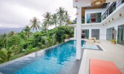 Contemporary jungle villa 3br in taling ngam