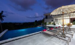 Modern 4Br Sea View Villa in Chaweng