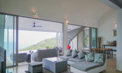 Luxurious Ocean View 3br Villa In Chaweng