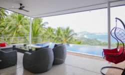 Luxurious Ocean View 3br Villa In Chaweng