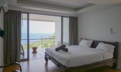 Luxurious Ocean View 3br Villa In Chaweng