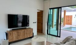 MODERN TROPICAL 3BR POOL VILLA IN LAMAI