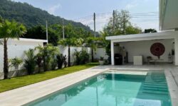 MODERN TROPICAL 3BR POOL VILLA IN LAMAI